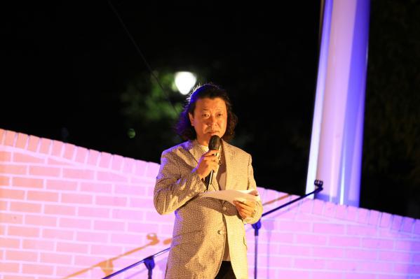 1994182814_PoRuwIze_9318188a628673fcdaf1