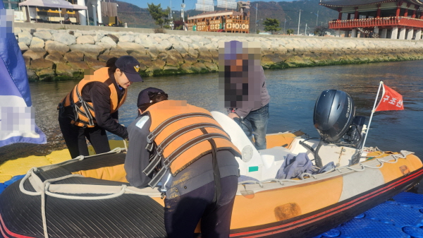 1994182814_RHYrMos1_68f23d7bd98975d99672