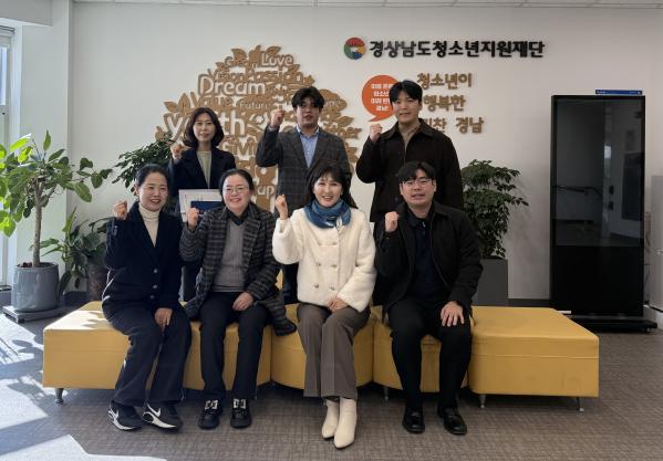 1949227467_EmNfDBnM_b5f4c2812b8733bfd278