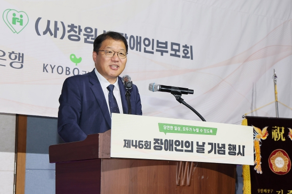 1994182814_I1F6iqcL_0a5825e5591db0a2d774