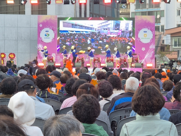 1994182814_UaAe3wGW_b13aac0576955f1464a5