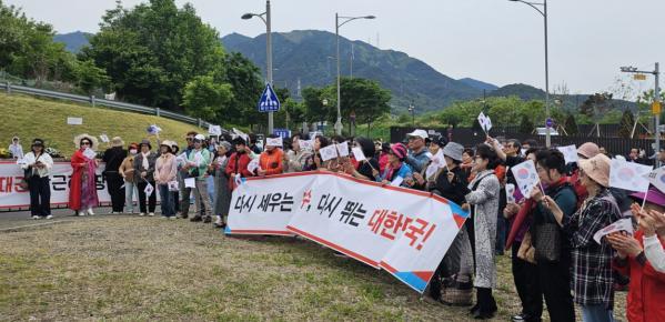 1994182814_aXOYhQ4l_80661d021bc5f91b8cff