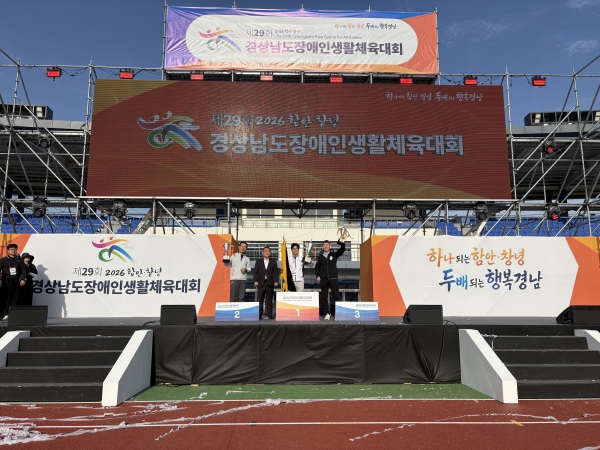 1994182814_aiFwtbJ4_0901e0de094934584cca