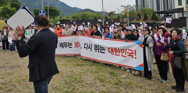 1994182814_dTecQhj6_c5c915ec3fc2c66ce80e